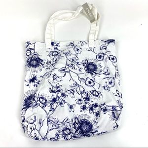 NWT Chico’s Floral Cotton Tote Blue White